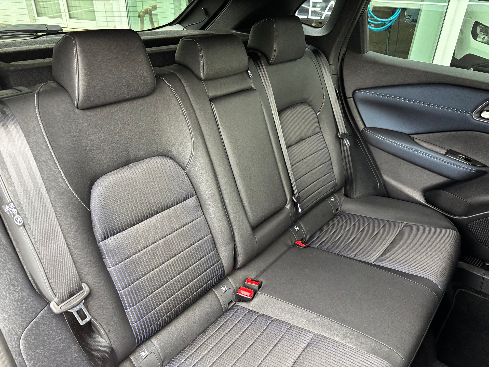 NISSAN Qashqai 1.5 VC-T e-Power Tekna-image-6