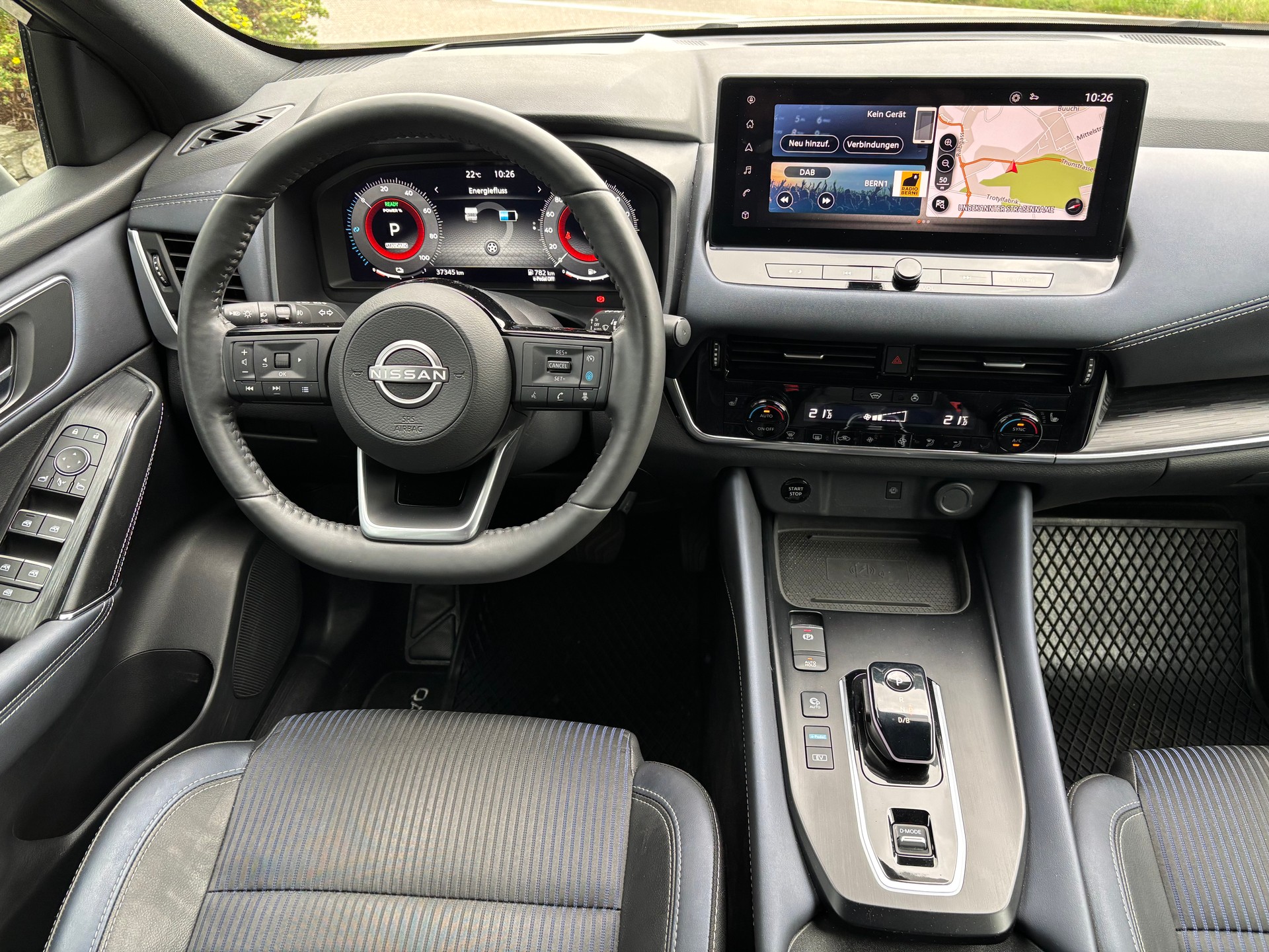 NISSAN Qashqai 1.5 VC-T e-Power Tekna-image-9