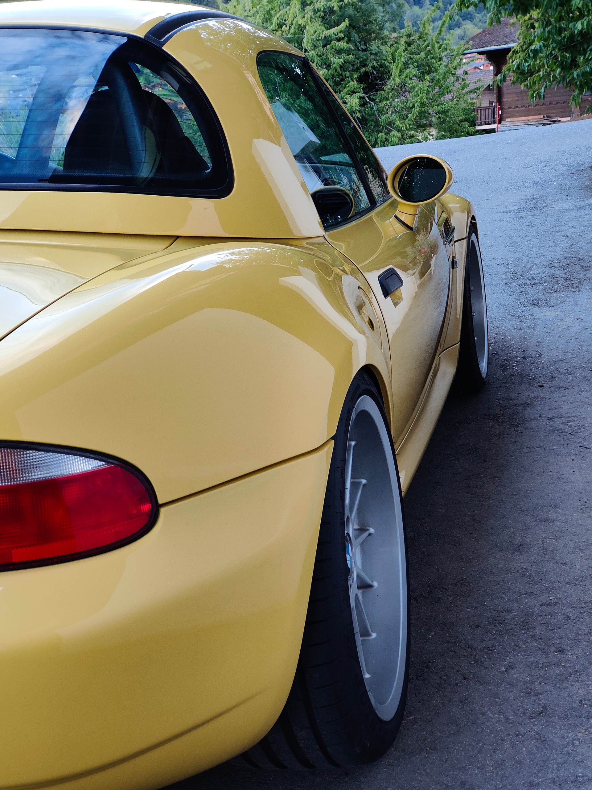 BMW 2.8-image-3