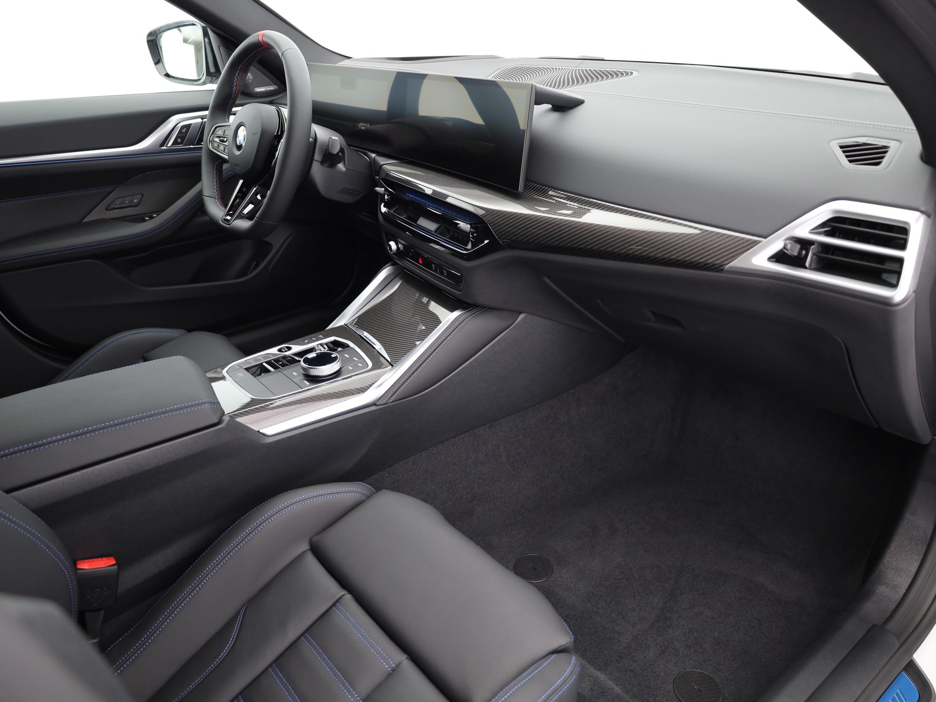 BMW i4 Limousine M60-image-14
