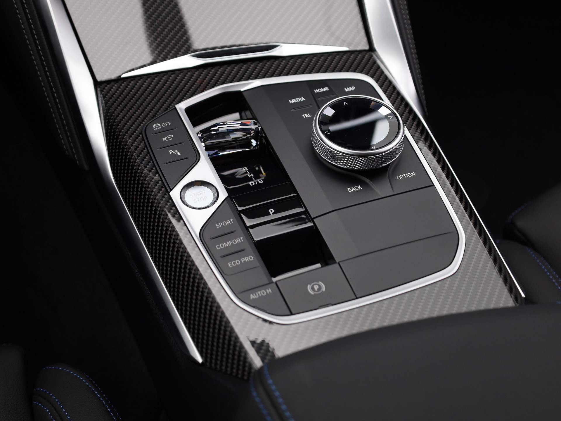 BMW i4 M60 Limousine-image-19