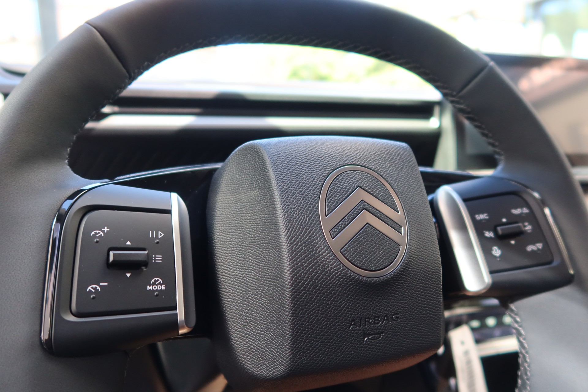 CITROEN C3 1.2i MHEV Max DCS6-image-8