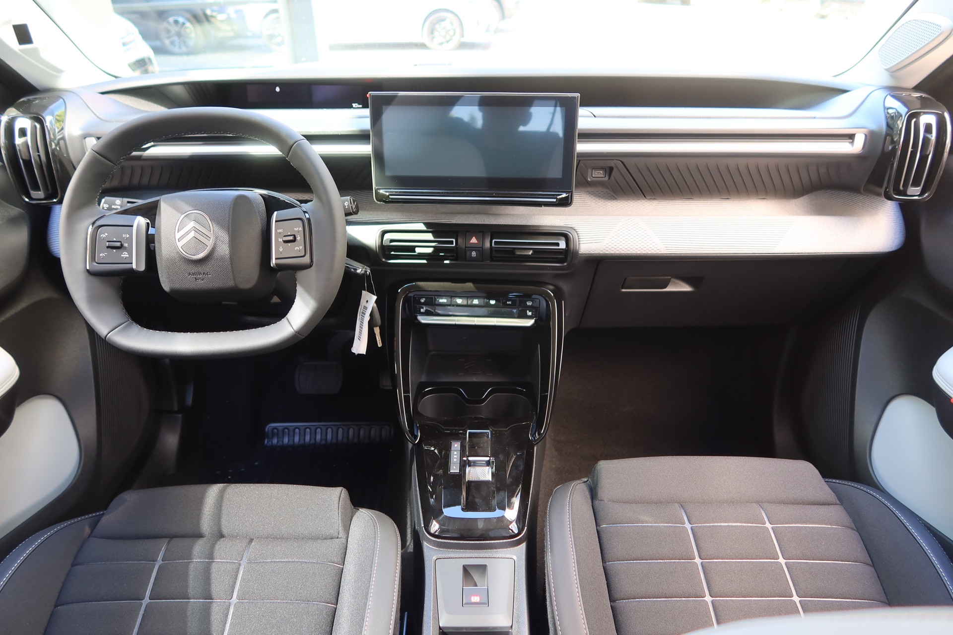 CITROEN C3 1.2i MHEV Max DCS6-image-9