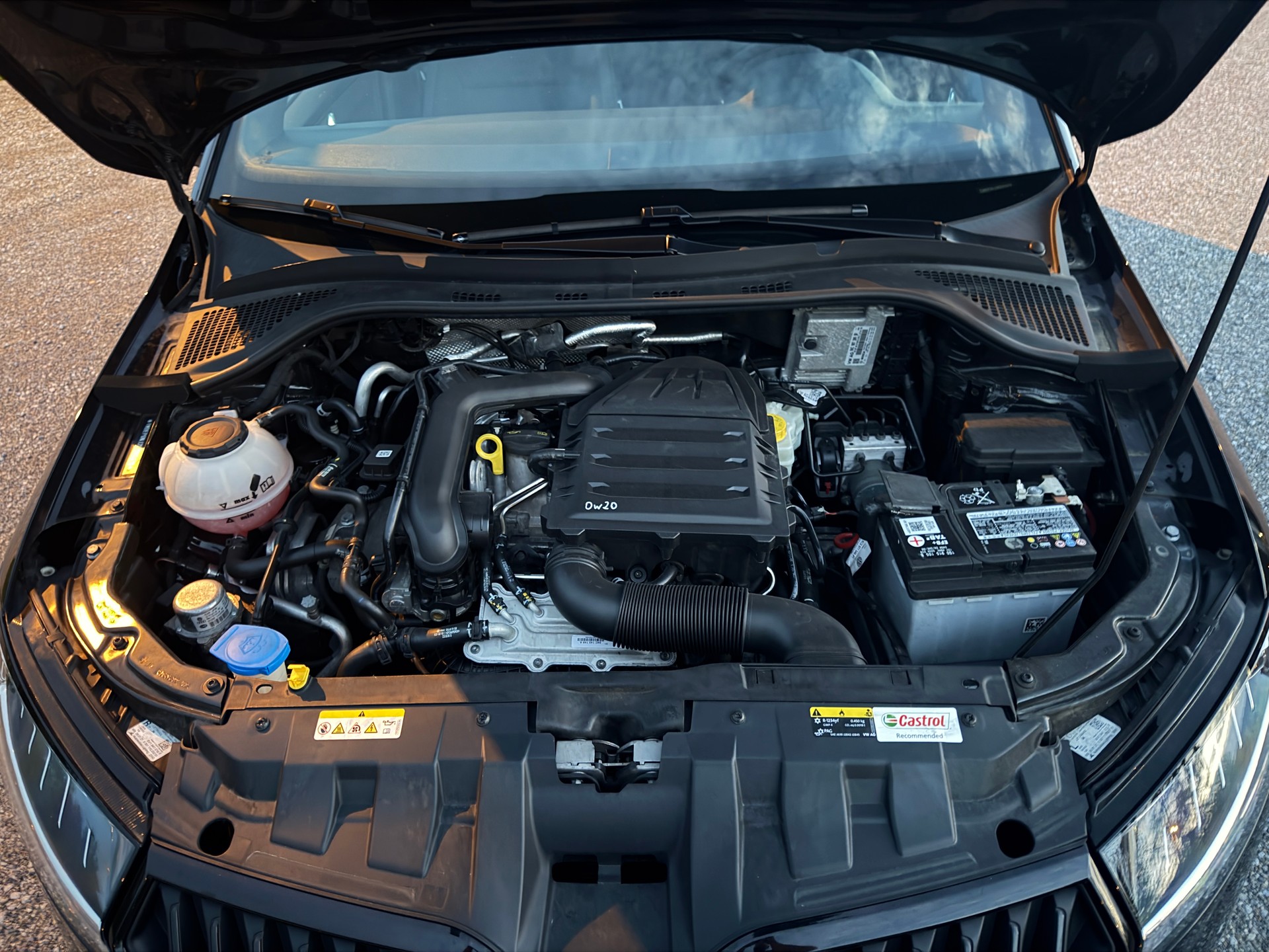 SKODA 1.0 TSI Monte Carlo DSG-image-4