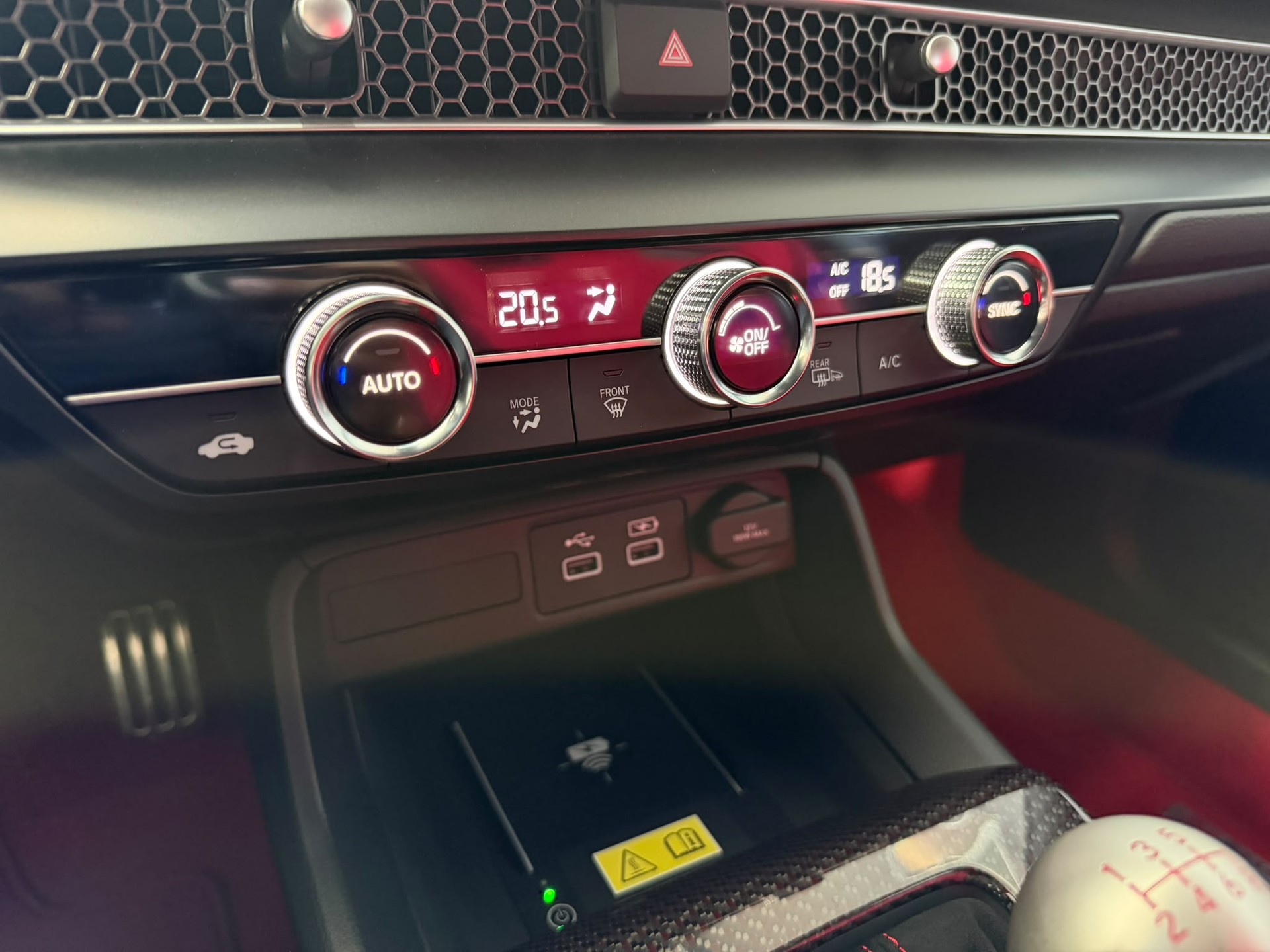 HONDA Civic 2.0 i-VTEC Type R 50th Anniversary-image-19