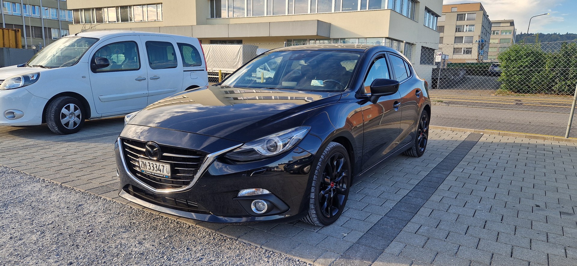 MAZDA 3 2.2 16V CD Ambition Activematic-image-0