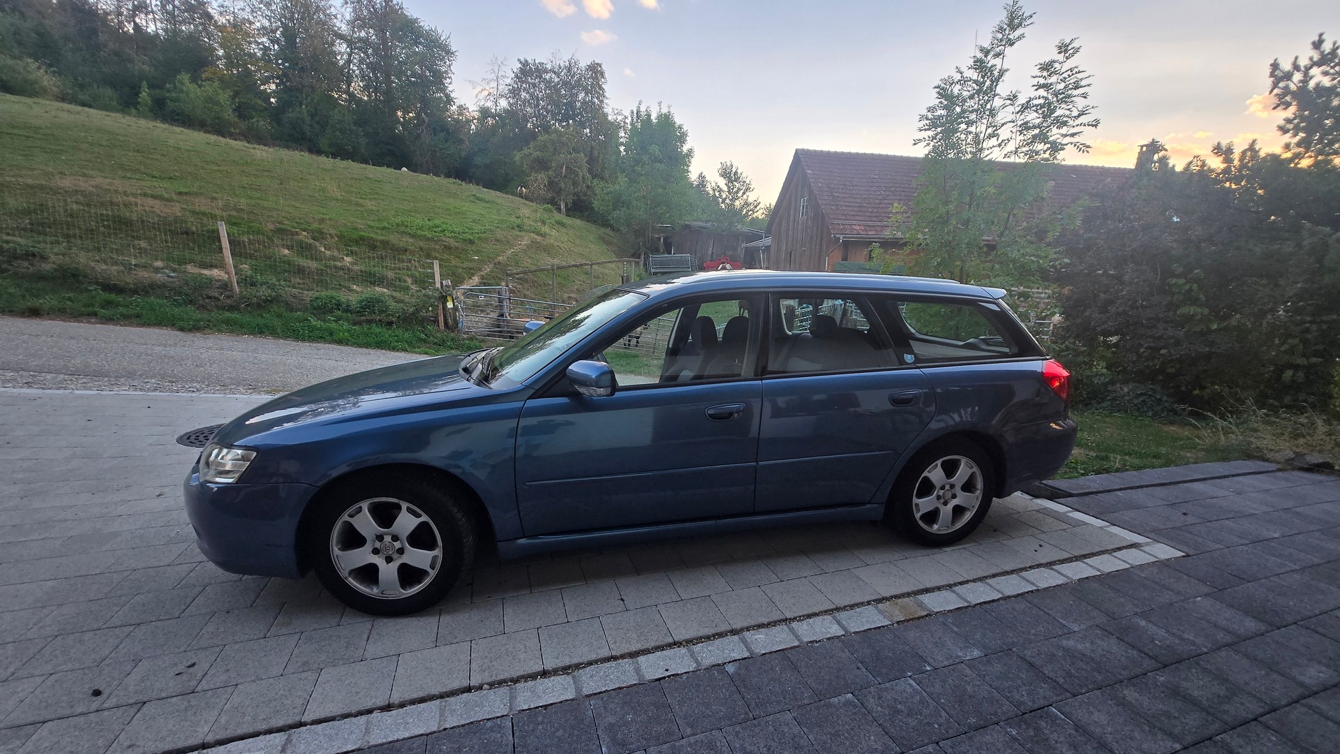 SUBARU 2.0 R Classic-image-0
