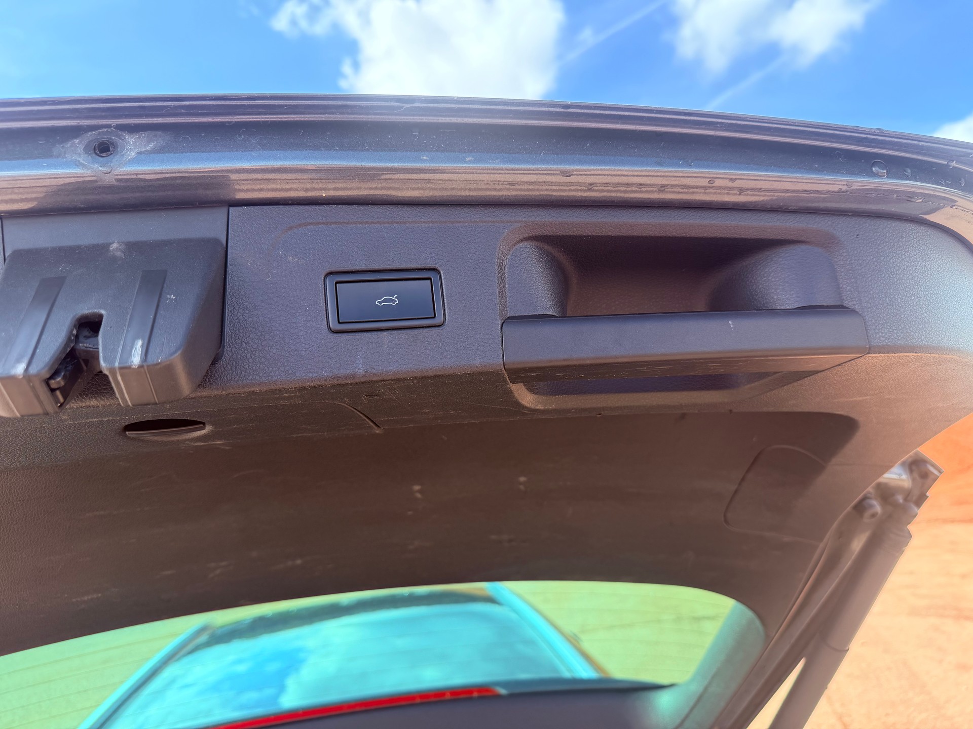 VW Passat Variant 2.0 TDI BMT Highline DSG 4Motion-image-9