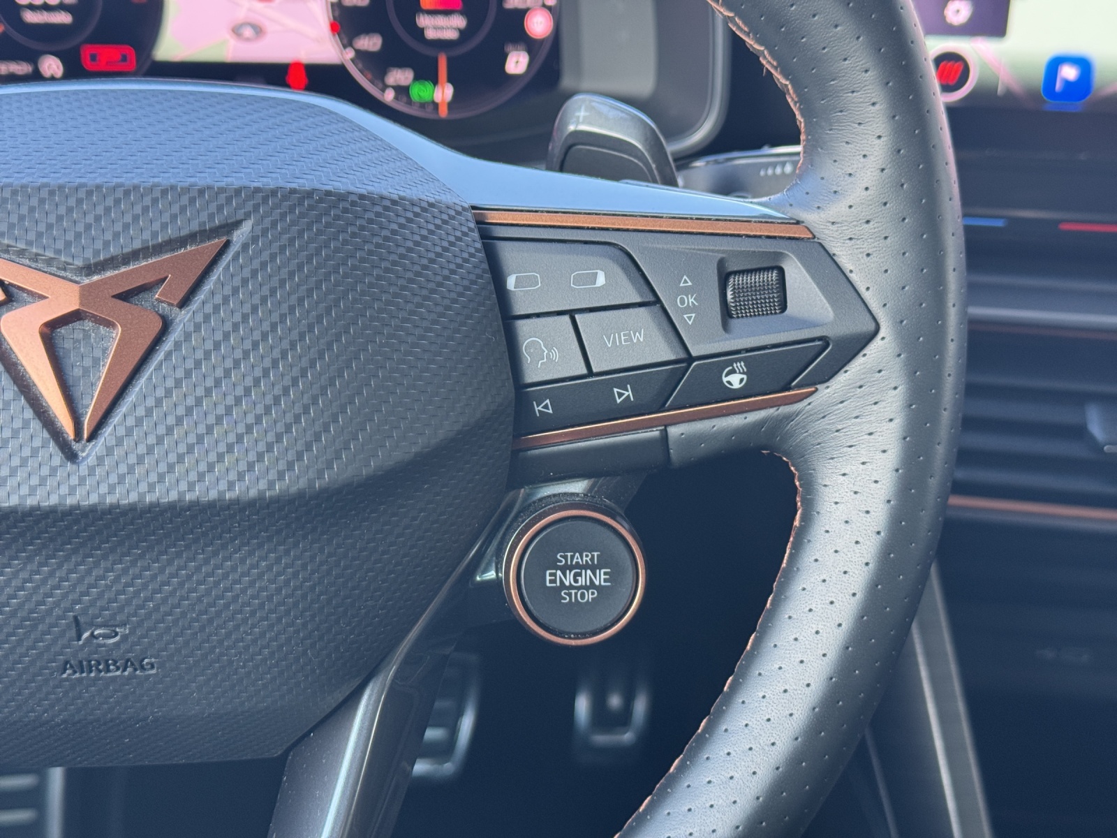 CUPRA Leon ST 2.0 TSI 310 VZ 4Drive DSG-image-10