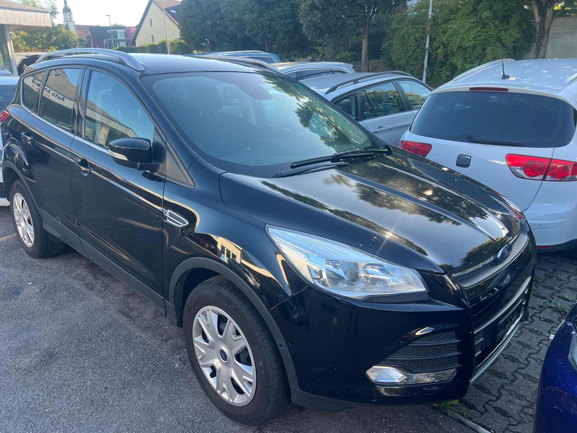 FORD Kuga 2.0 TDCi Carving 4WD PowerShift-image-1
