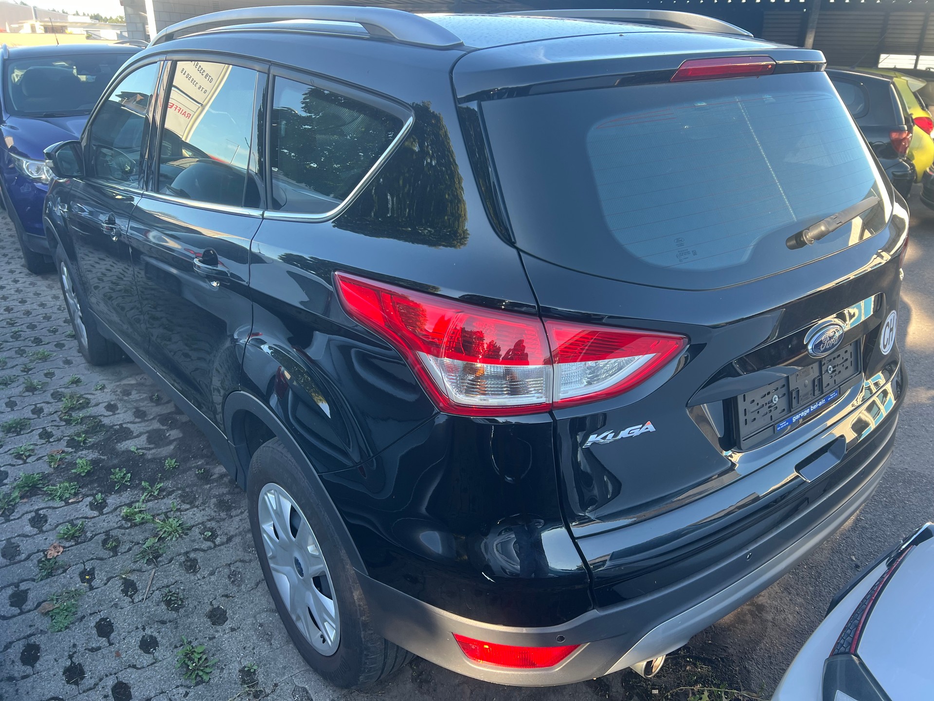 FORD Kuga 2.0 TDCi Carving 4WD PowerShift-image-3