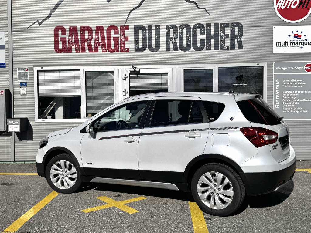 SUZUKI SX4 S-Cross 1.4 T Piz Sulai 4x4-image-4