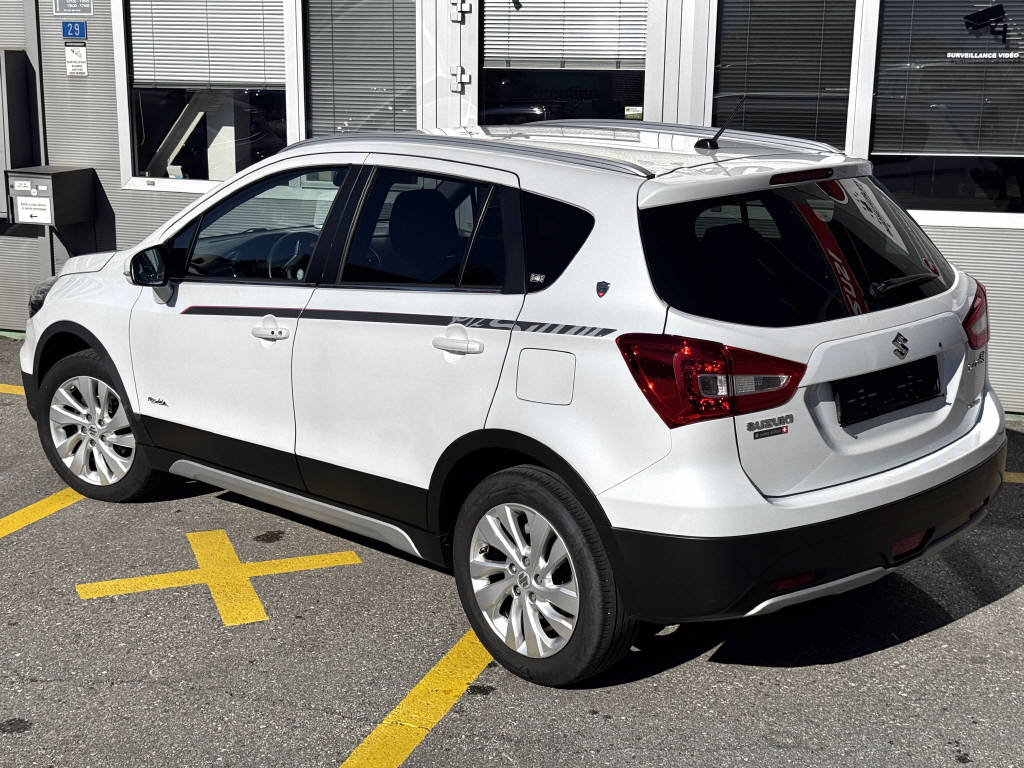SUZUKI SX4 S-Cross 1.4 T Piz Sulai 4x4-image-26