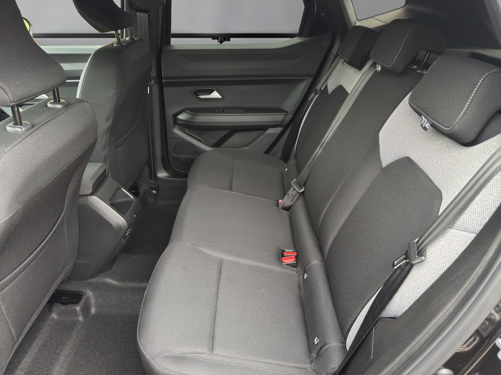 DACIA Duster TCe Hybrid 150 48V Journey 4x4-image-10