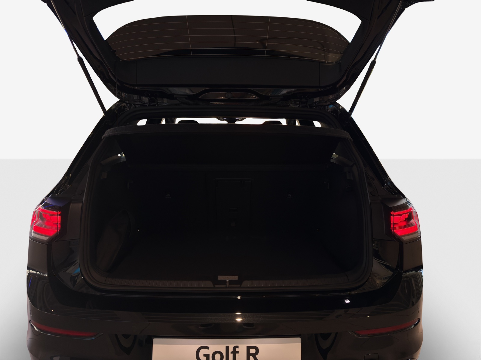VW Golf 2.0 TSI R DSG 4 Motion-image-12