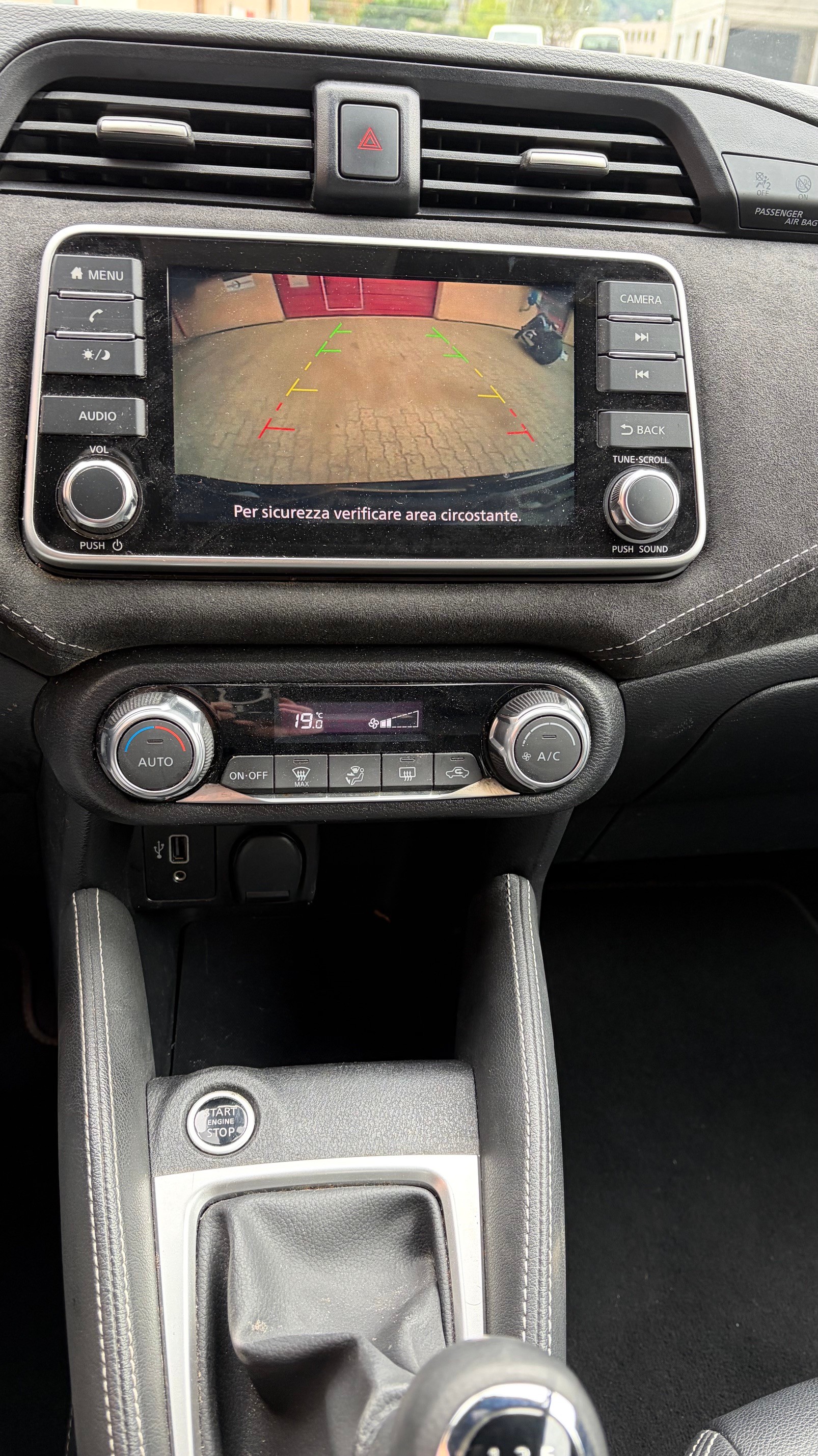 NISSAN Micra IG-T n-sport-image-5