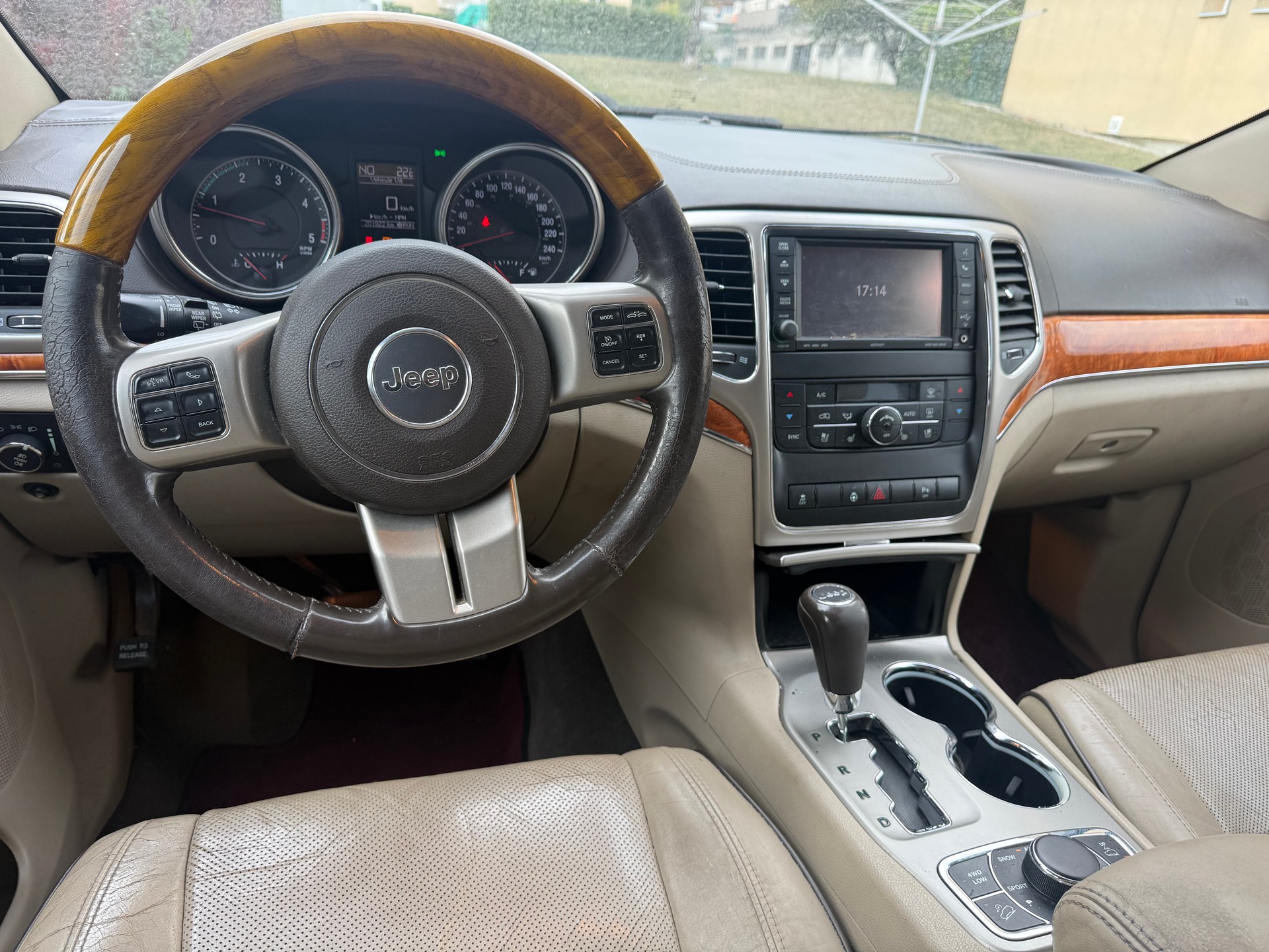 JEEP Grand Cherokee 3.0 CRD S-Limited Automatic-image-10