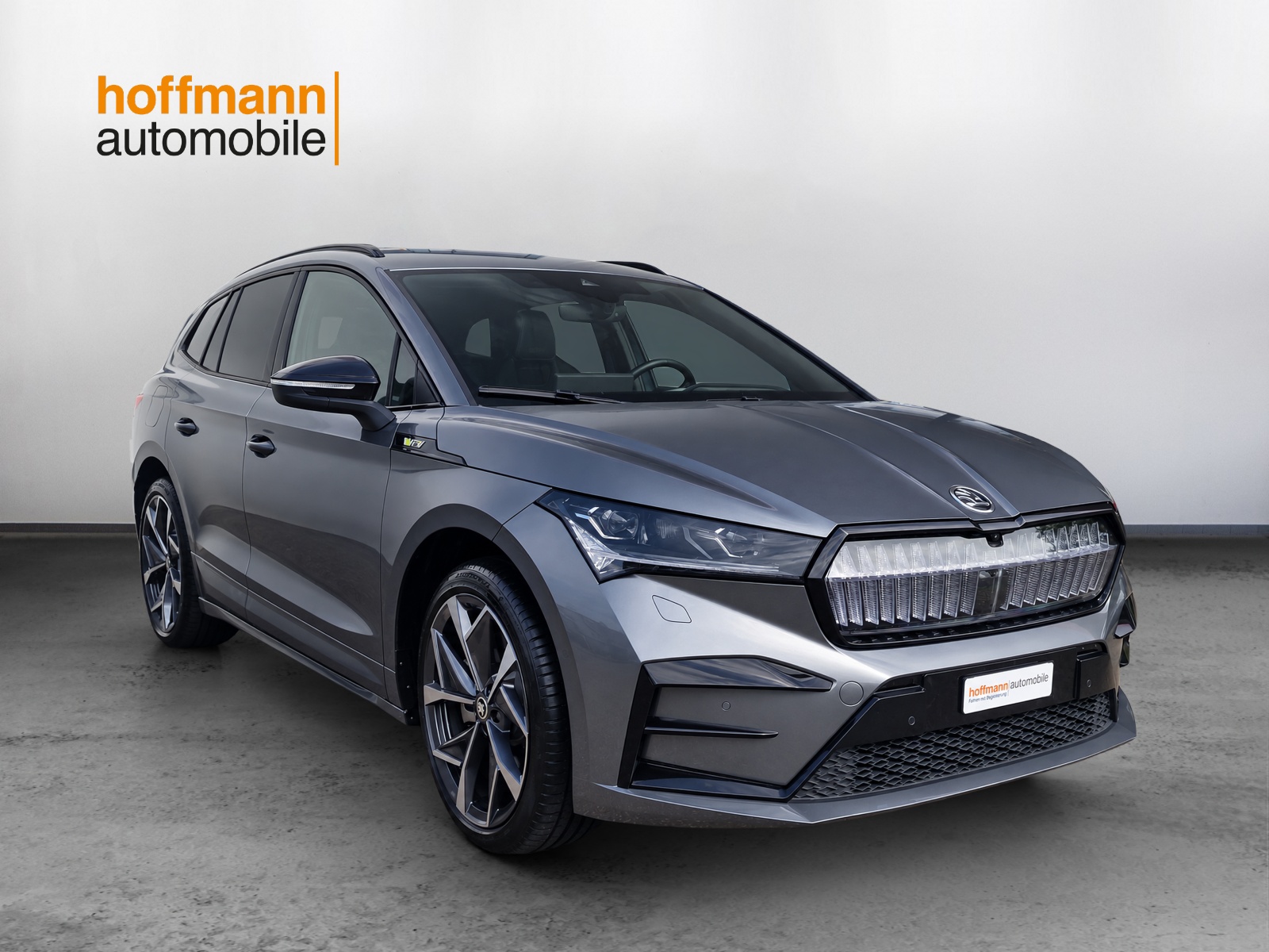 SKODA Enyaq iV 80x RS-image-2