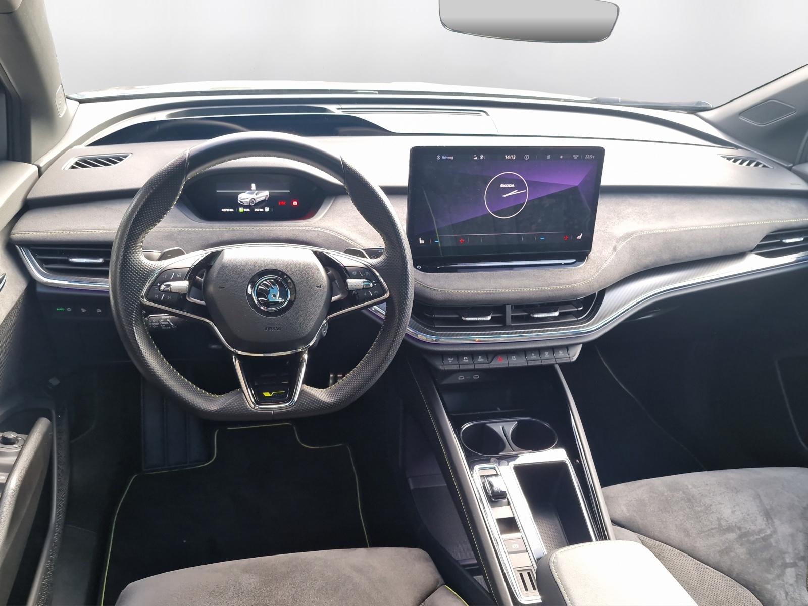 SKODA Enyaq iV 80x RS-image-6