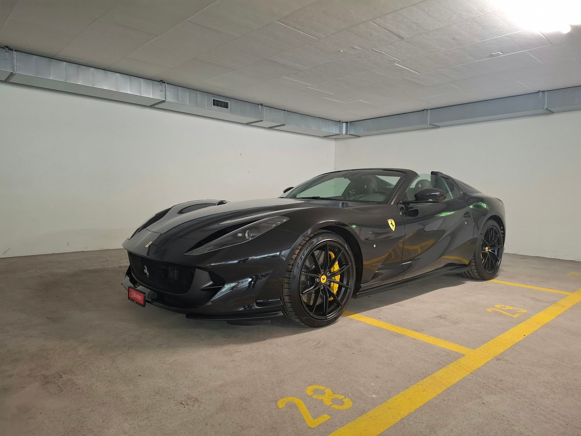 FERRARI 812 GTS-image-1