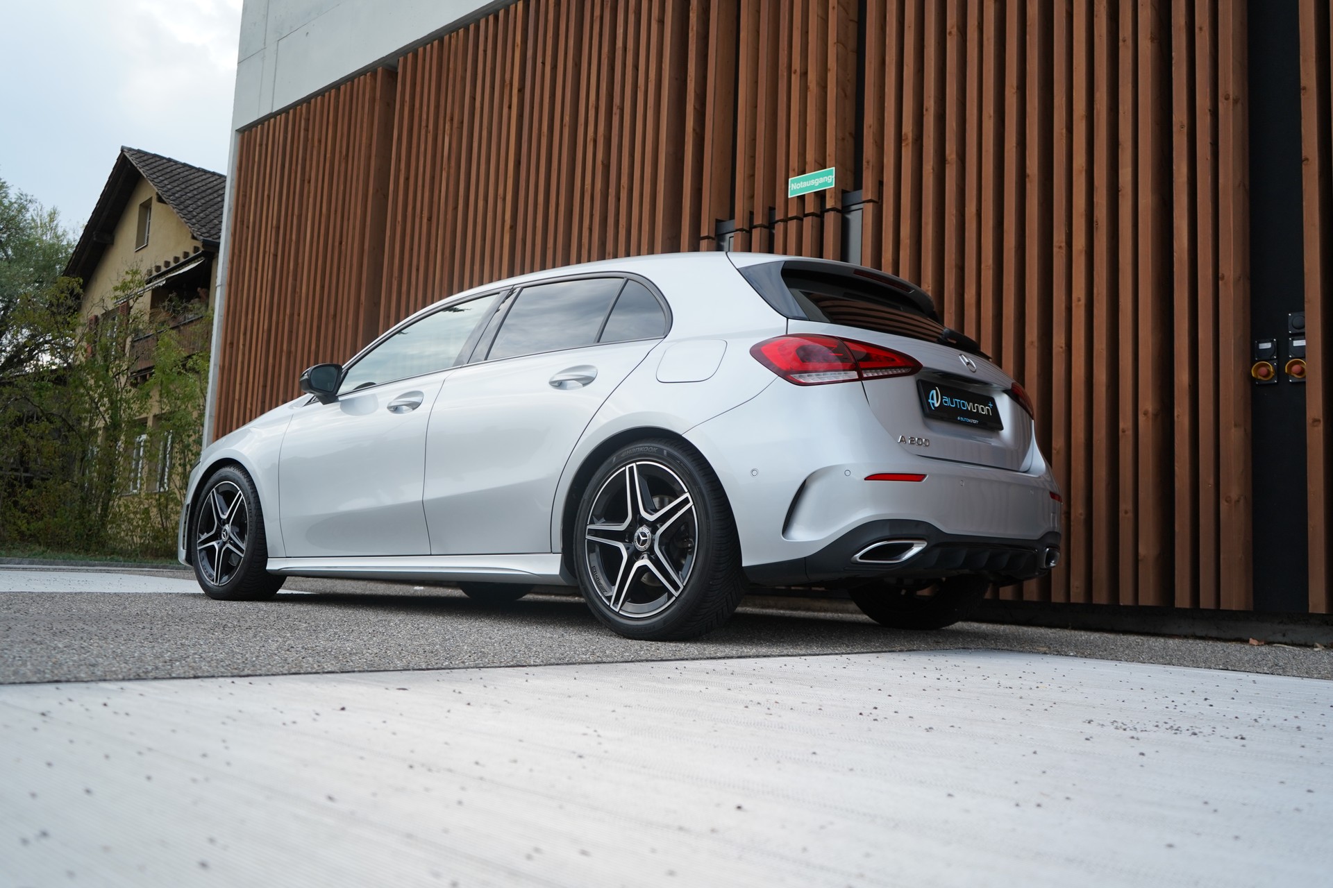 MERCEDES-BENZ A 200 AMG LINE NIGHT 7G-DCT l 163 PS-image-9