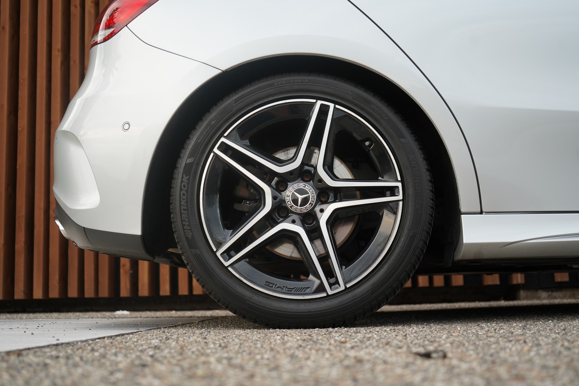MERCEDES-BENZ A 200 AMG LINE NIGHT 7G-DCT l 163 PS-image-19