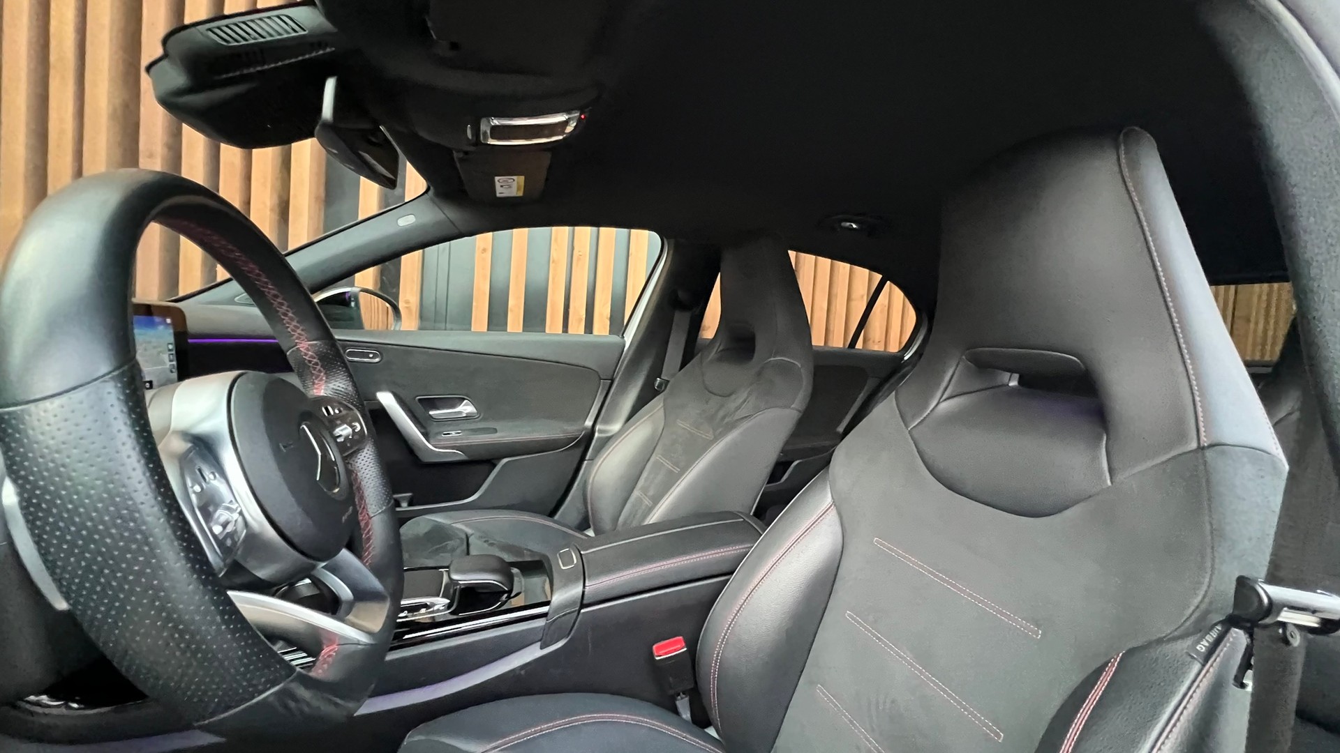 MERCEDES-BENZ A 200 AMG LINE NIGHT 7G-DCT l 163 PS-image-26