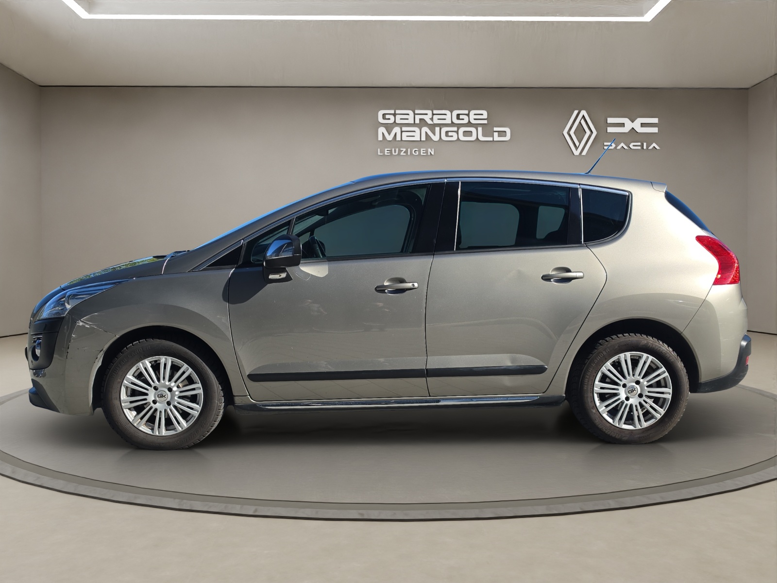 PEUGEOT 3008 1.6 HDI Sport Pack EGS6-image-1