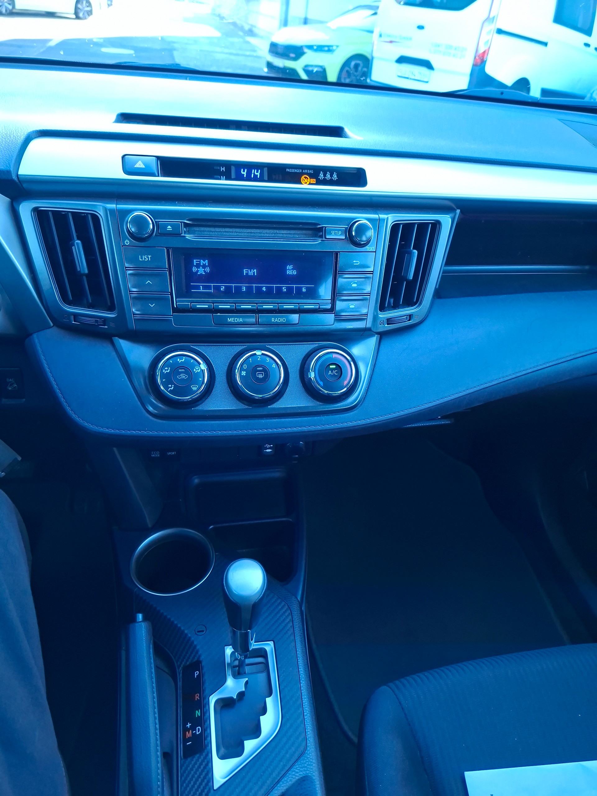 TOYOTA RAV-4 2.0 16V Sol Multidrive S-image-6