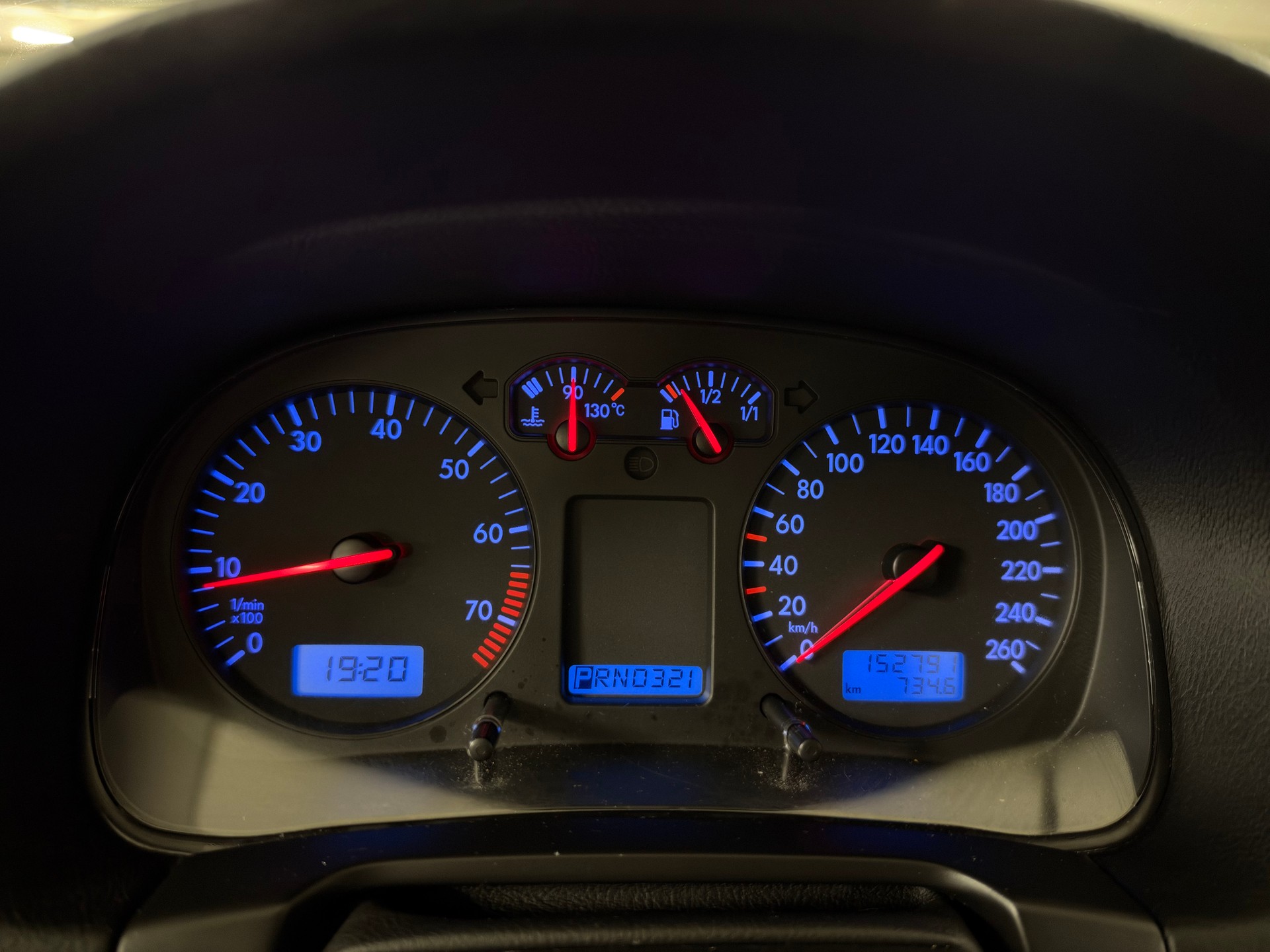 VW Golf Variant 1.6 Comfortline Automatic-image-13