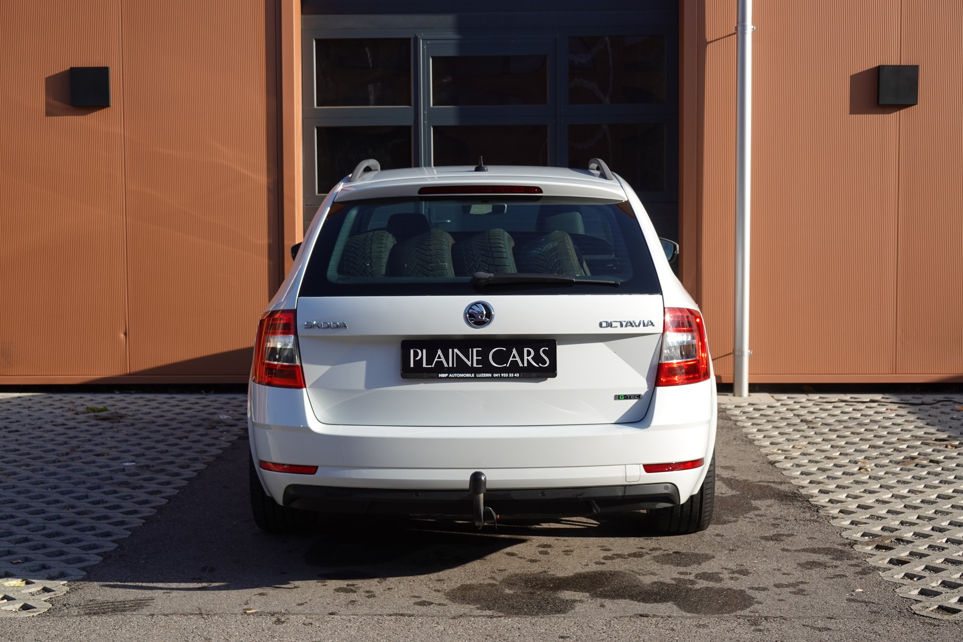 SKODA Octavia 1.5 G-tec Style "* CH Auto * 8 Roues * Capteurs avant/arrière * Tempomat Adaptatif * Clim Auto * Crochet attelage *"-image-8