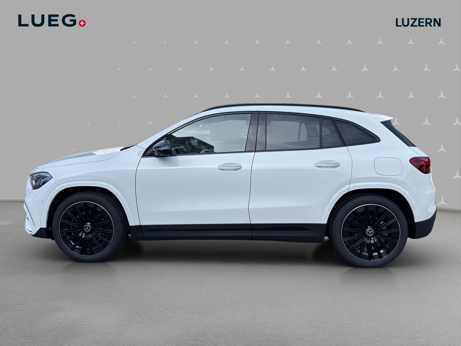 MERCEDES-BENZ GLA 200 Night Star 7G-DCT-image-1