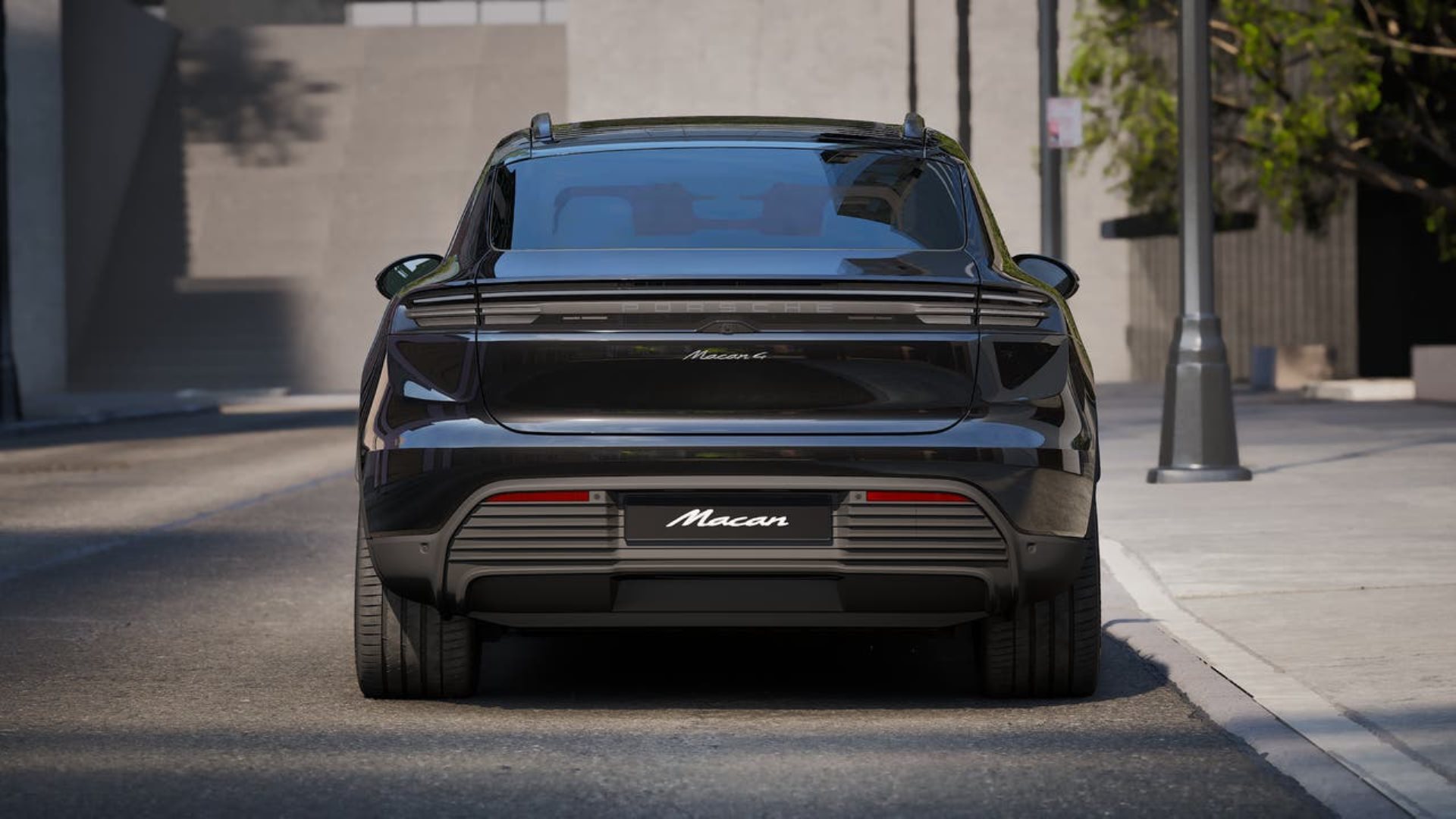 PORSCHE Macan 4-image-6