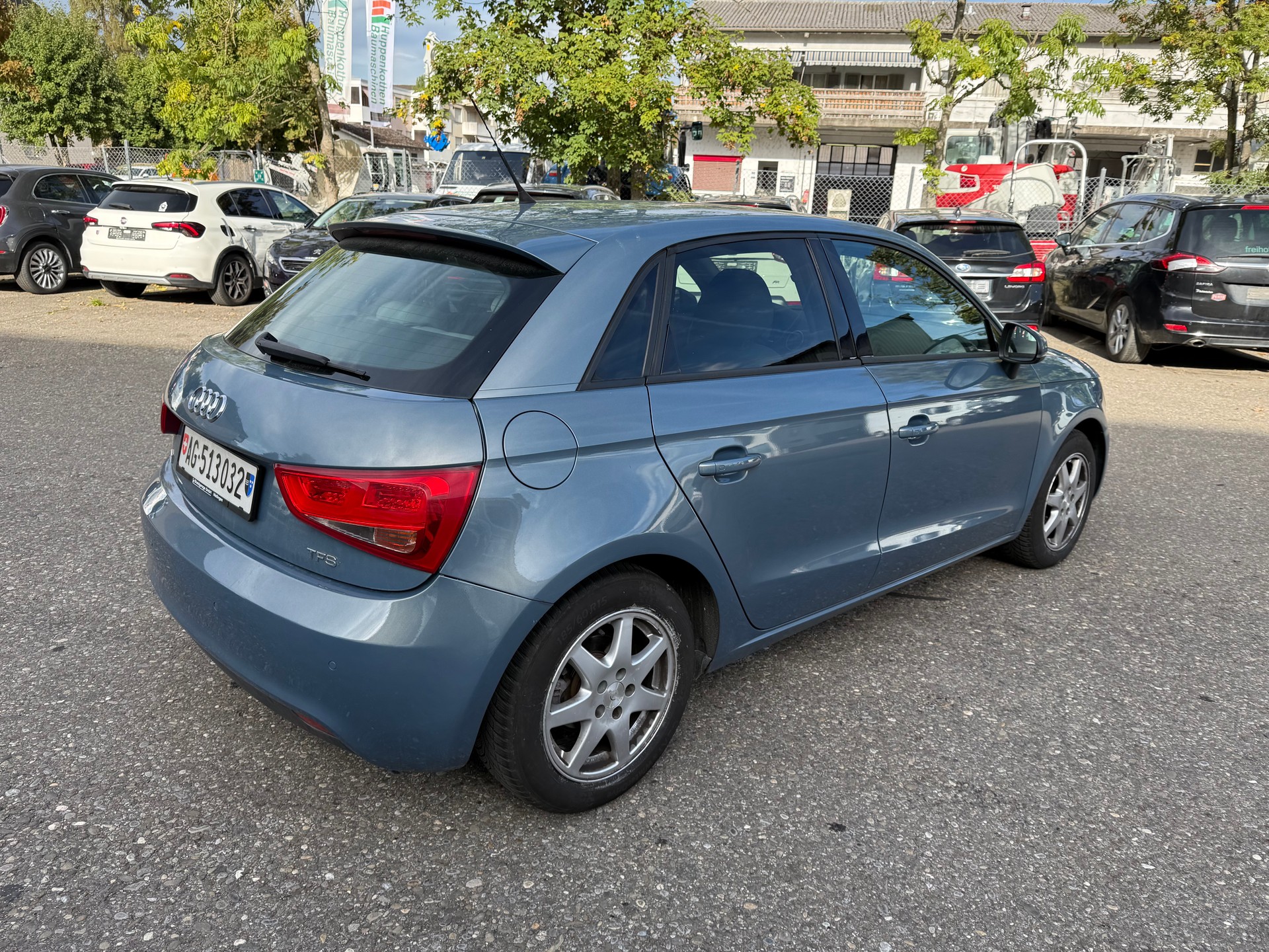 AUDI A1 Sportback 1.4 TFSI Attraction S-tronic-image-3