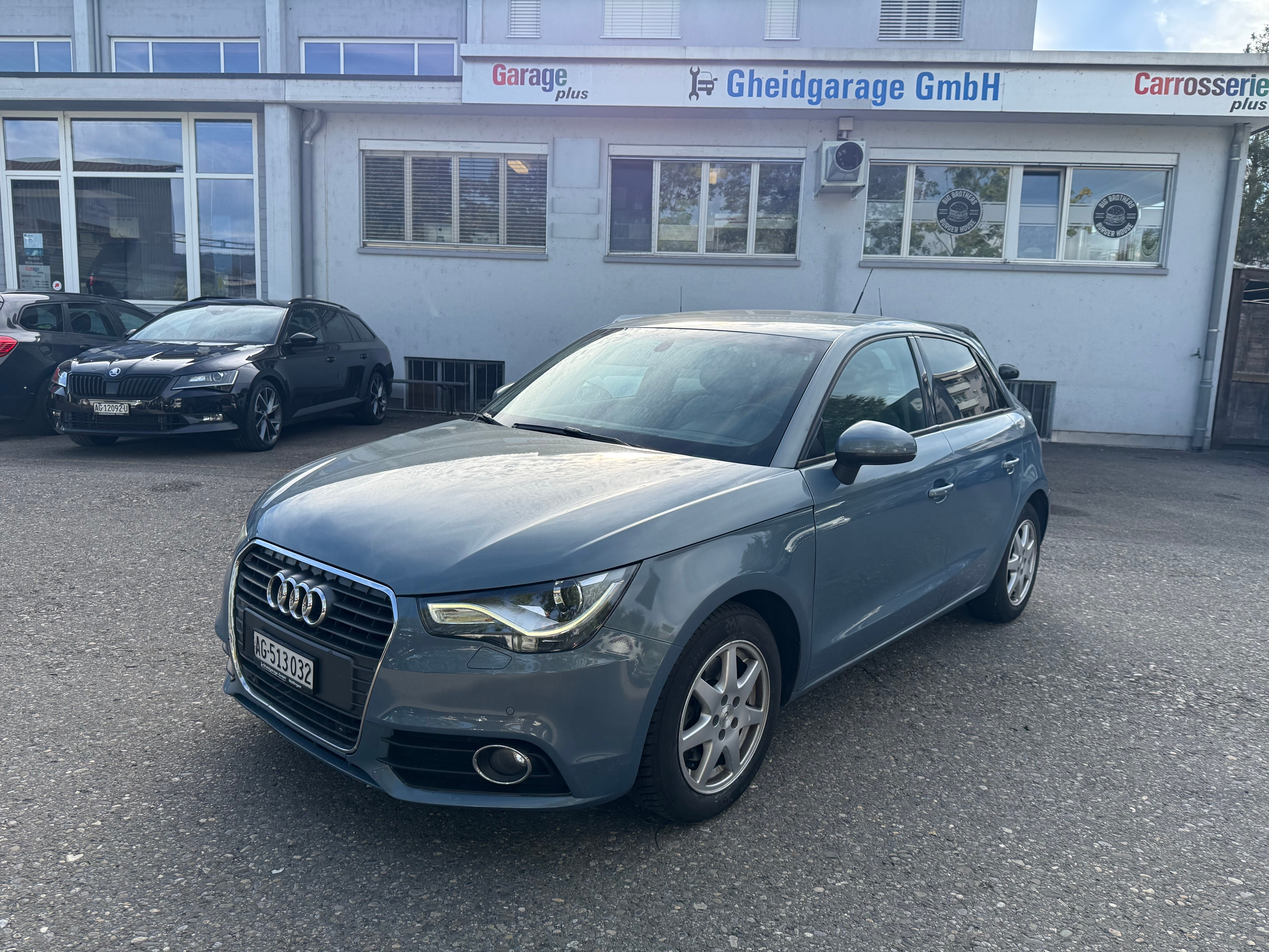 Car photo