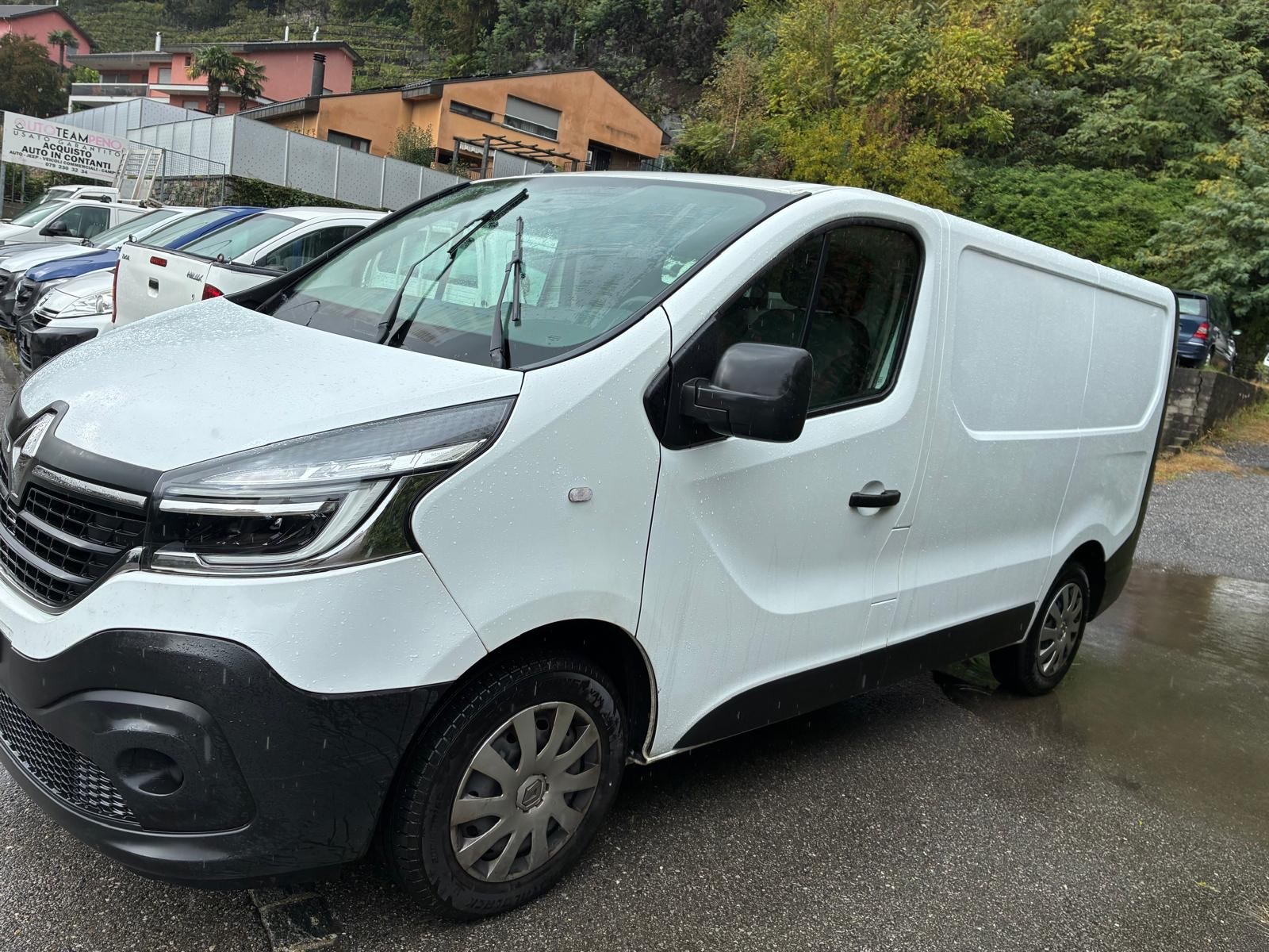 RENAULT Trafic 1.6 ENERGY dCi 95 3.0t Business L1H1-image-3