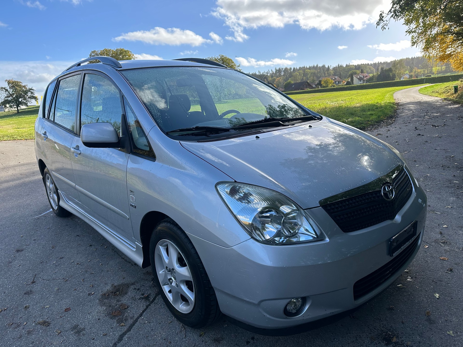 TOYOTA Corolla Verso 1.8 Linea Terra-image-2
