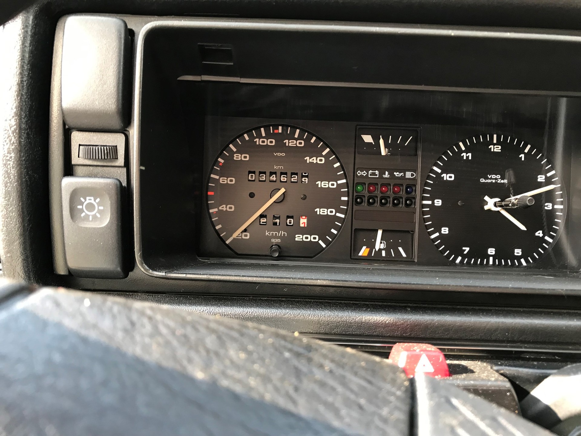 VW Golf 1300 CL Plus Ultra-image-4