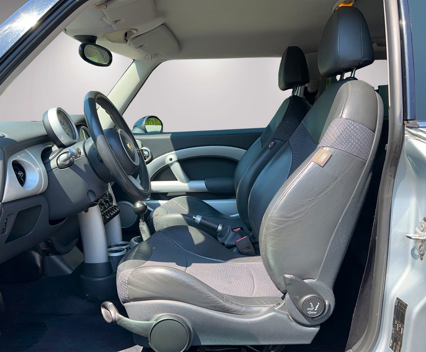 MINI Cooper-image-11