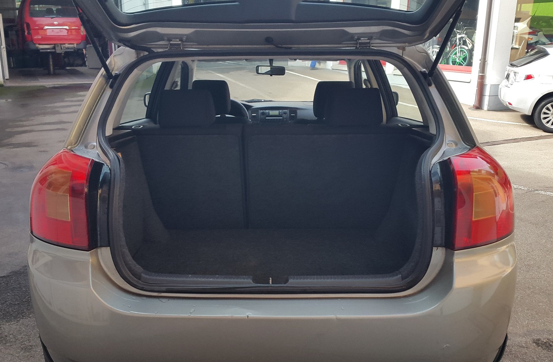 TOYOTA Corolla 1.8 TS-image-8