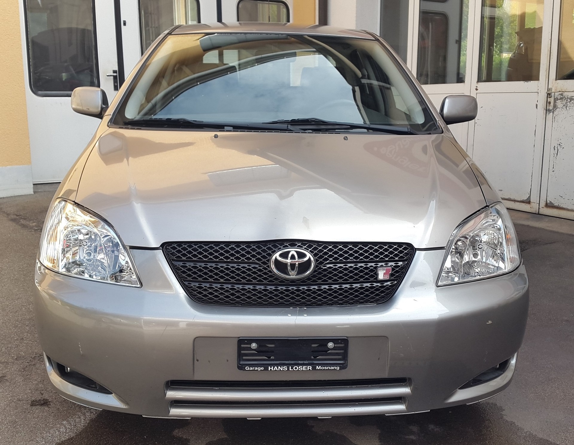 TOYOTA Corolla 1.8 TS-showroom-element-1