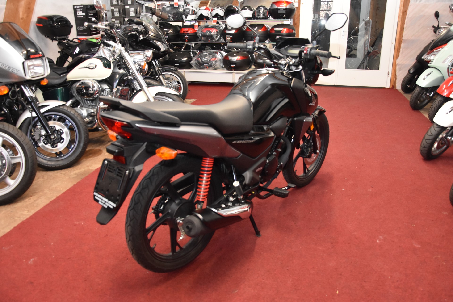 HONDA CBF 125 M-image-3