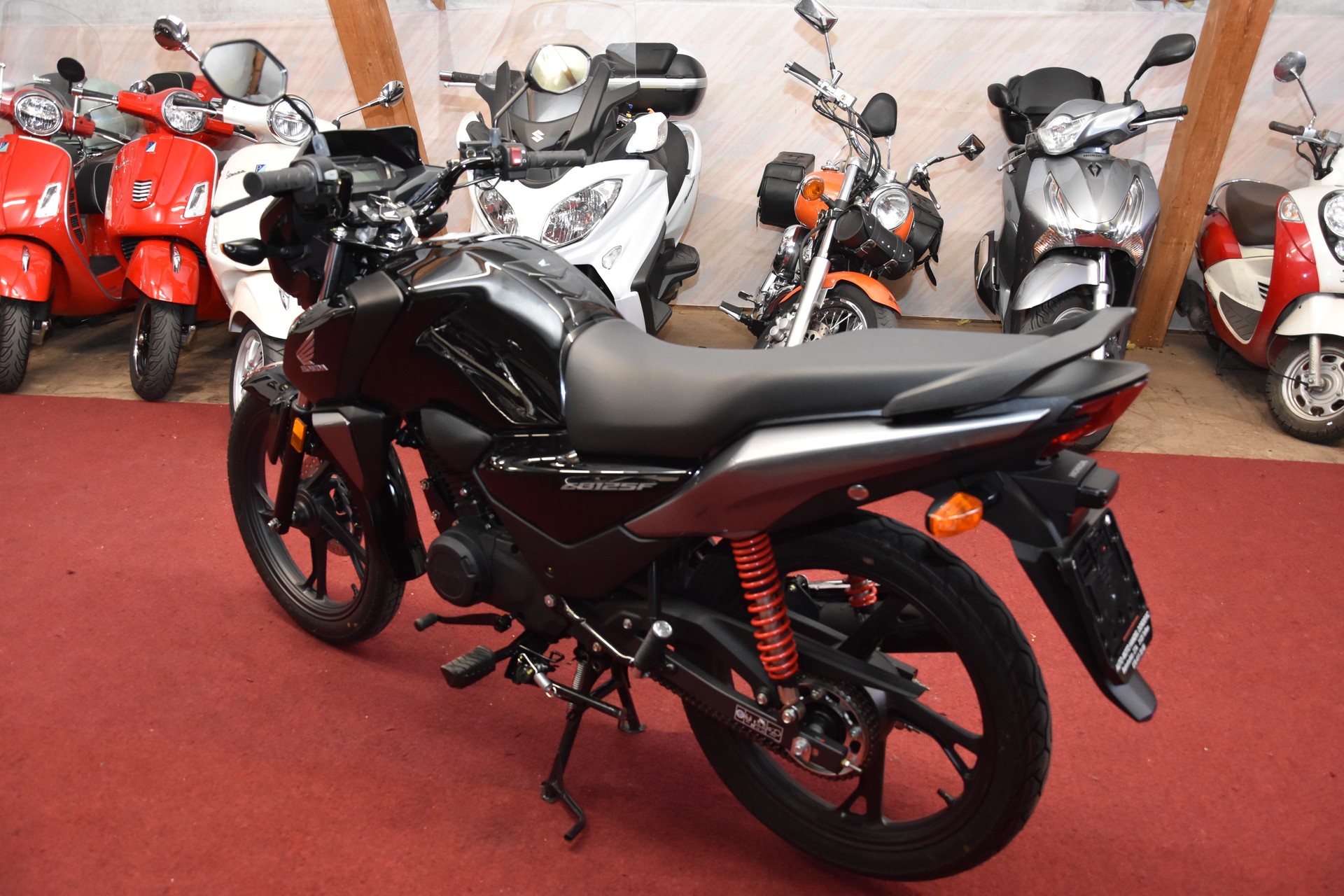 HONDA CBF 125 M-image-2