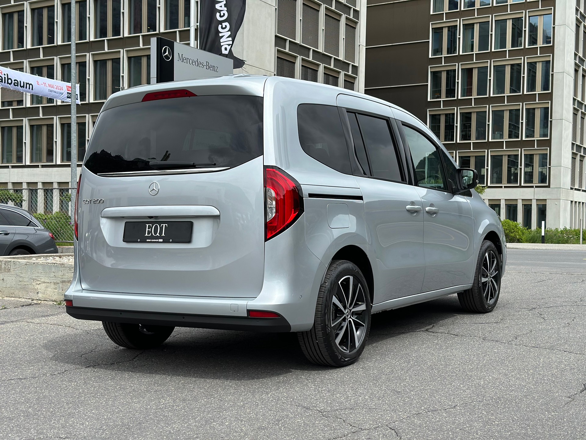 MERCEDES-BENZ EQT 200 Standard S 4x2-image-9