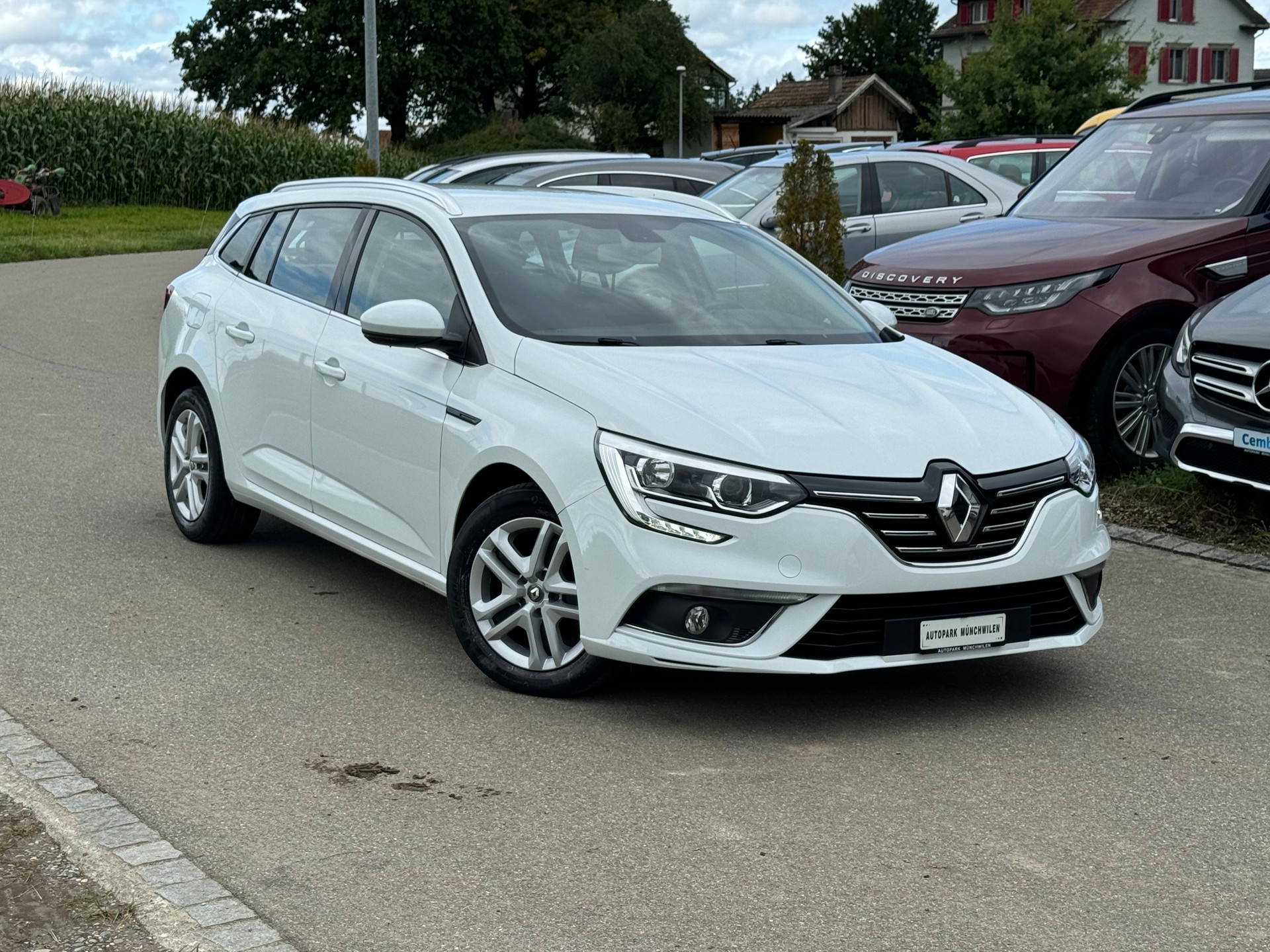 RENAULT Mégane Grandtour 1.5 dCi Business EDC-image-1