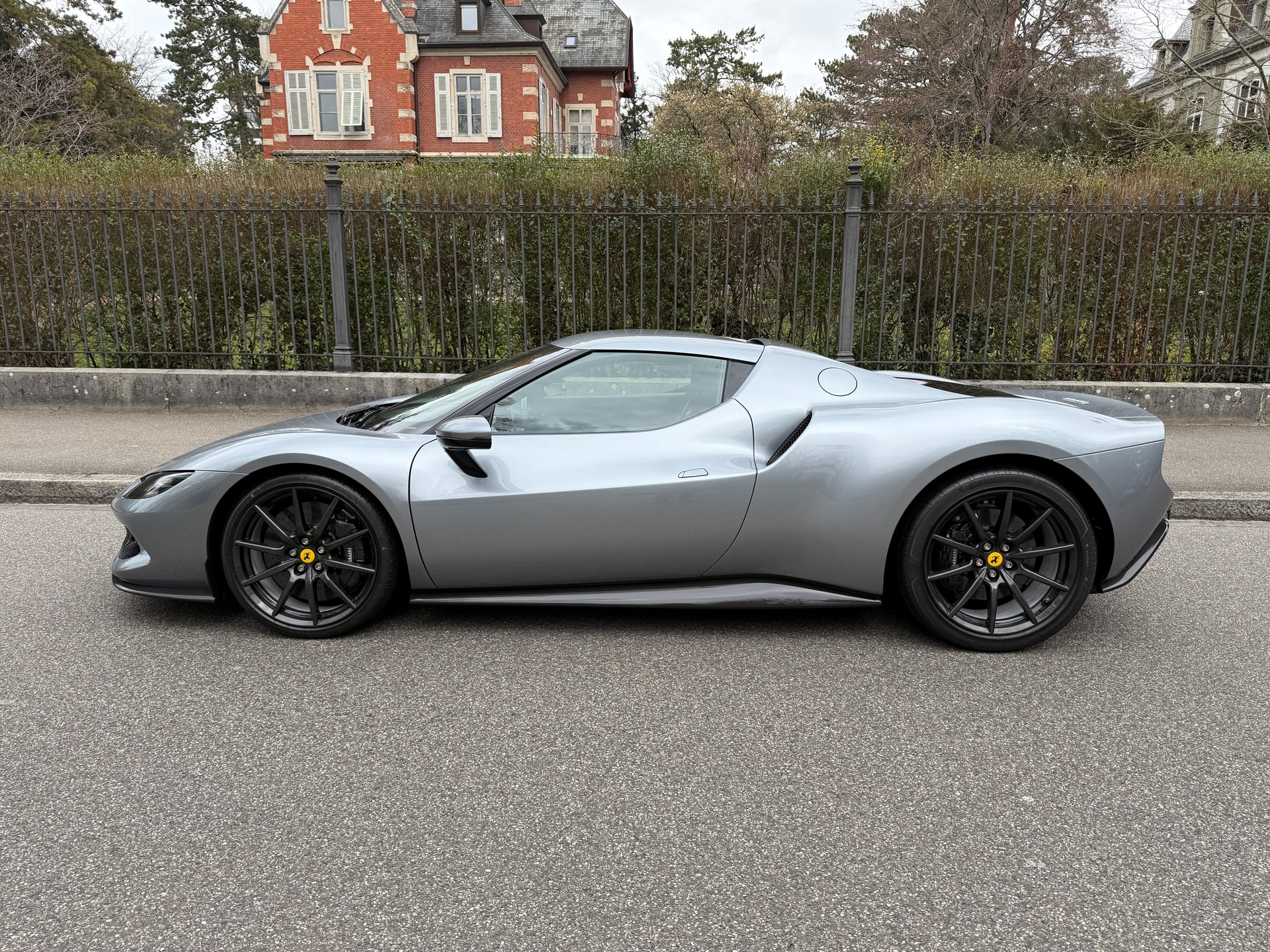 FERRARI 296 GTB-image-2