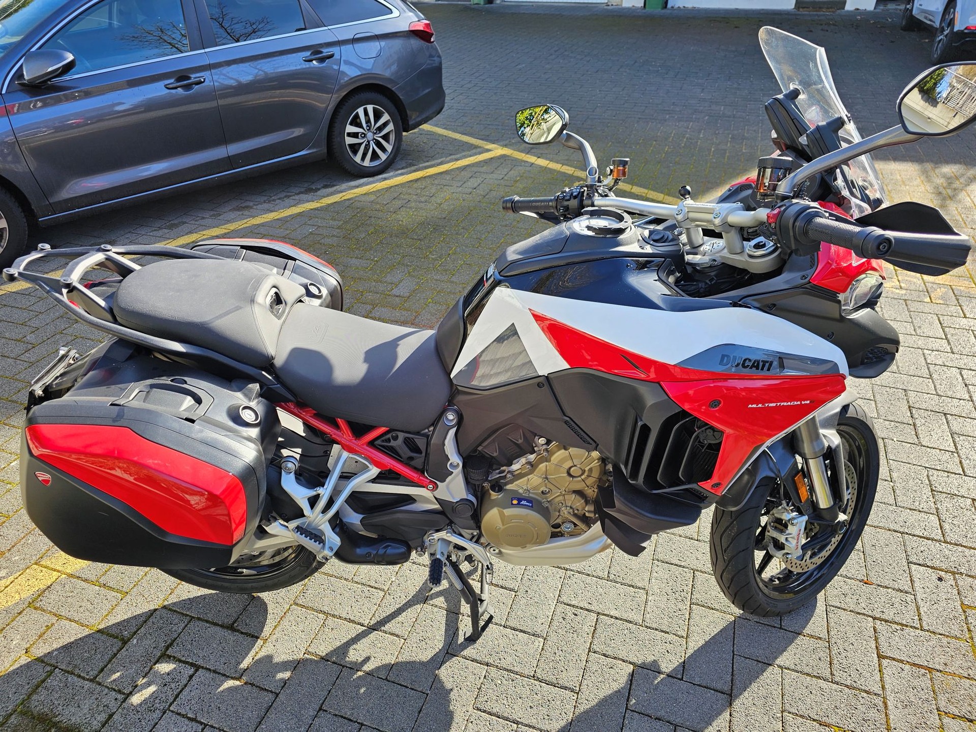 DUCATI Multistrada V4 S Sport Full-image-3