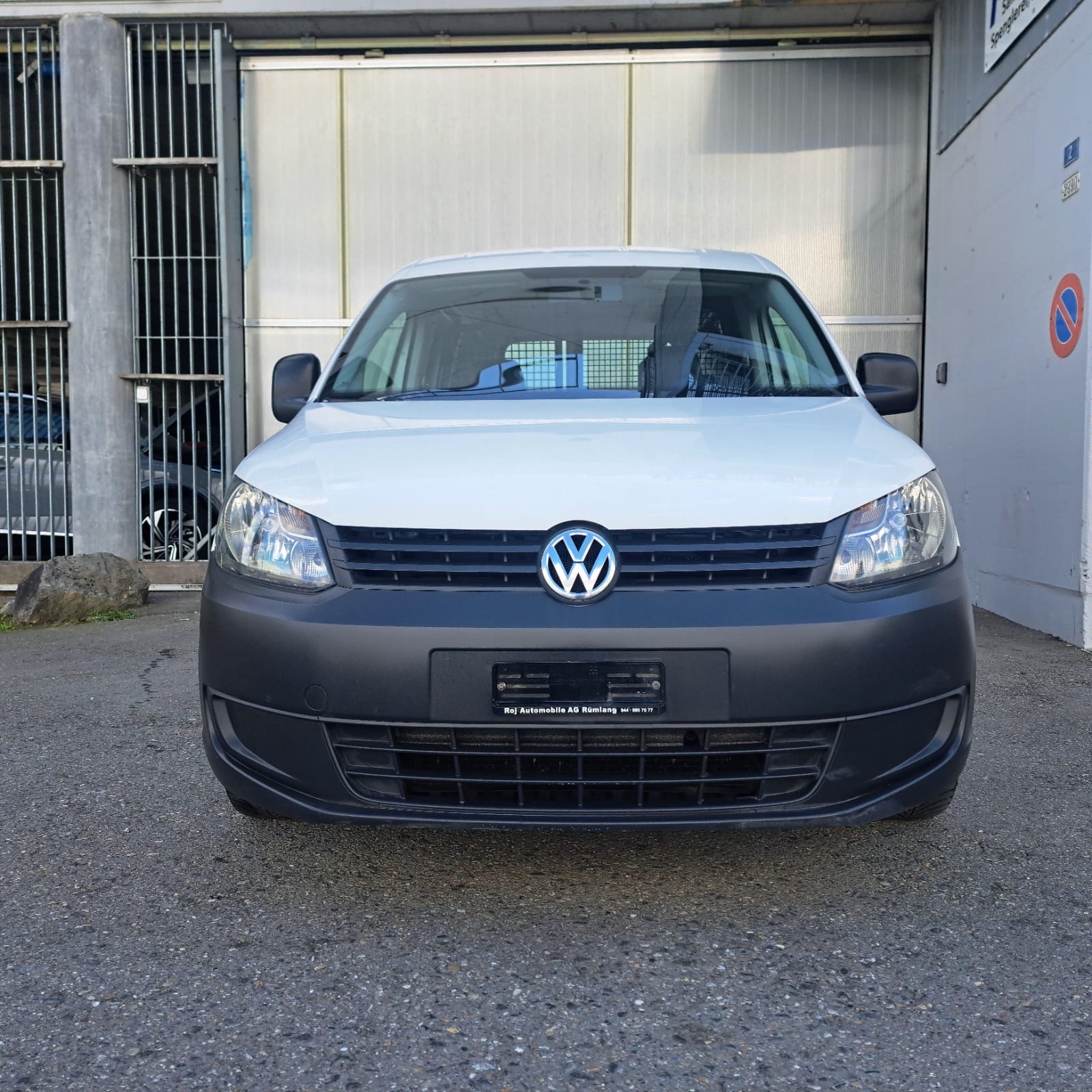 VW Caddy 1.2TSI Entry-image-0