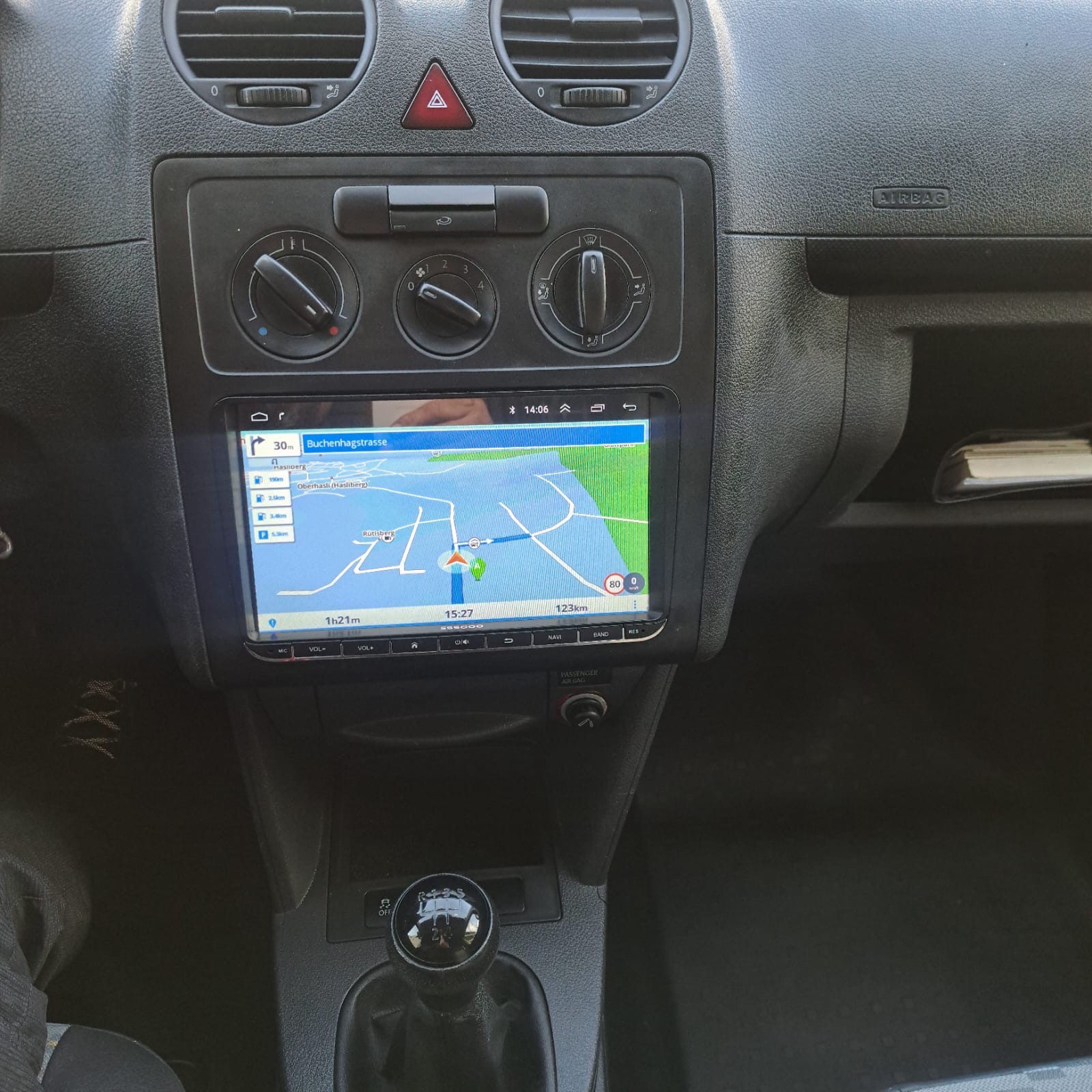 VW Caddy 1.2TSI Entry-image-10
