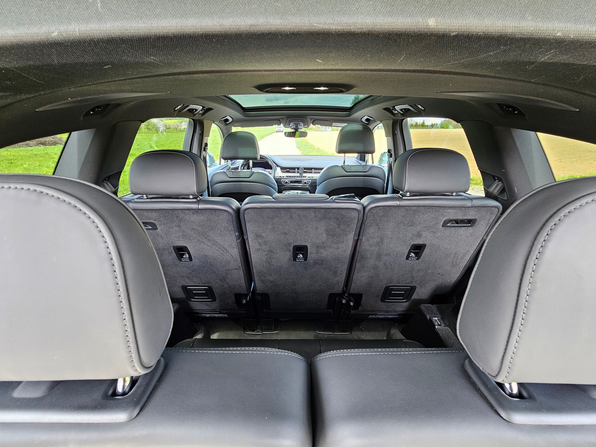 AUDI Q7 3.0 TDI quattro tiptronic-image-24
